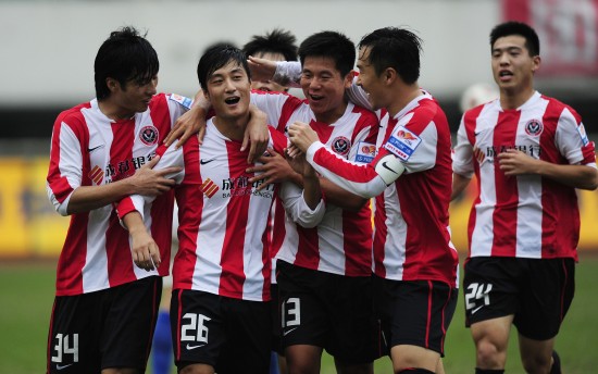 欧冠战报：格鲁克双响，阿贾克斯4-2逆转卡拉巴克收获首胜