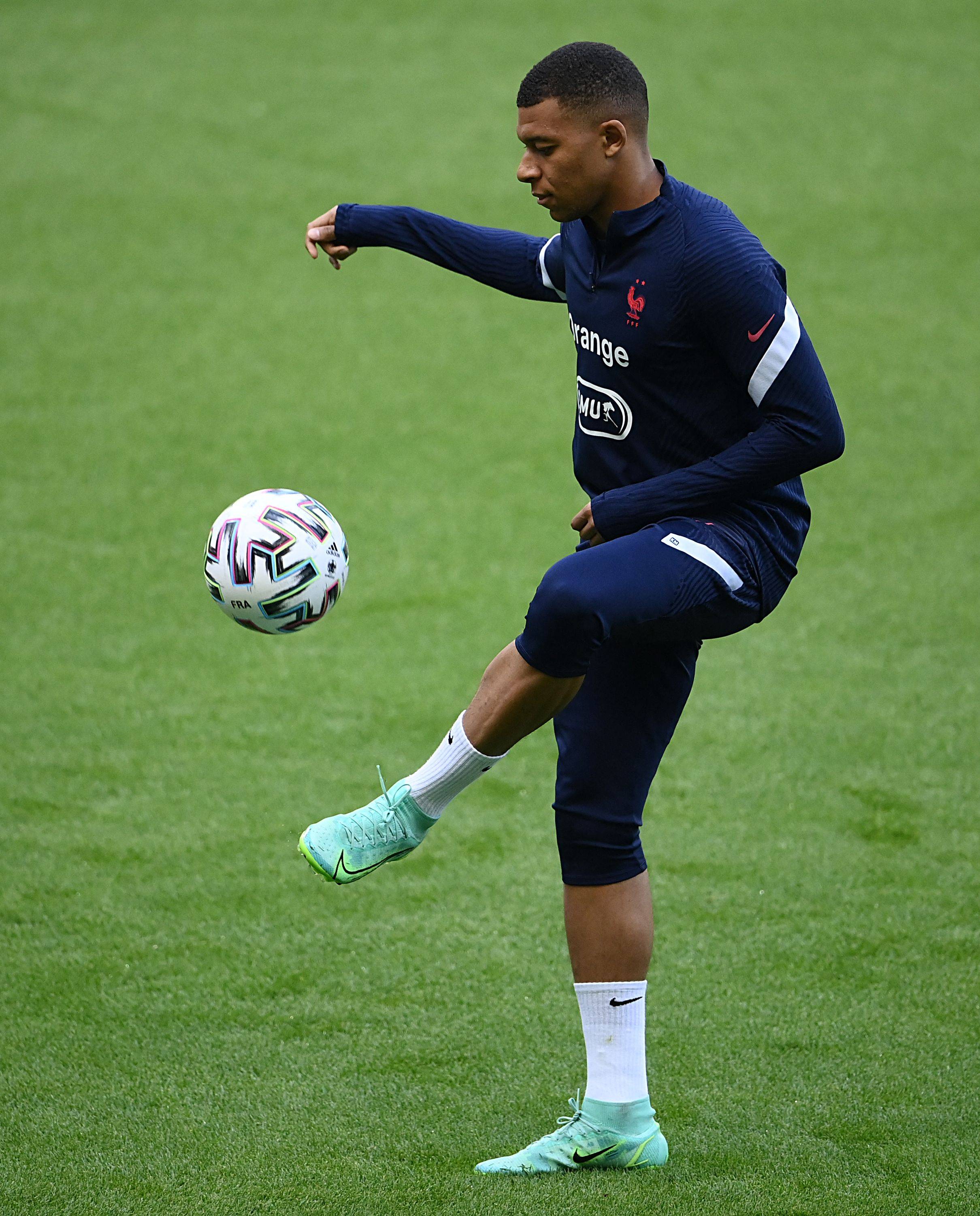 跟队：纽卡如升空火箭迅速坠地，未来一片黑暗