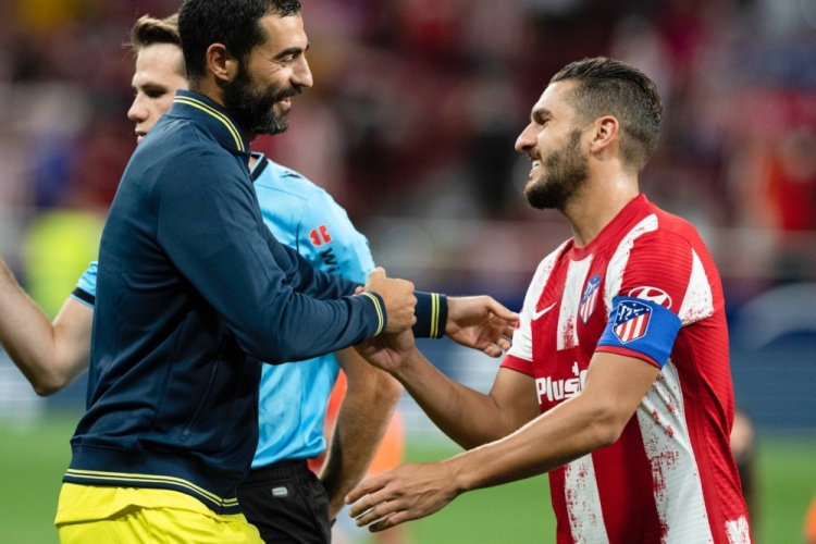 苗原：辽宁铁人18岁高中锋张家鸣获得伯恩利U21的试训邀请