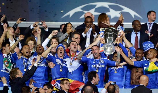 克罗斯评选历史最佳阵容：诺伊尔门将，马塞洛、拉姆...