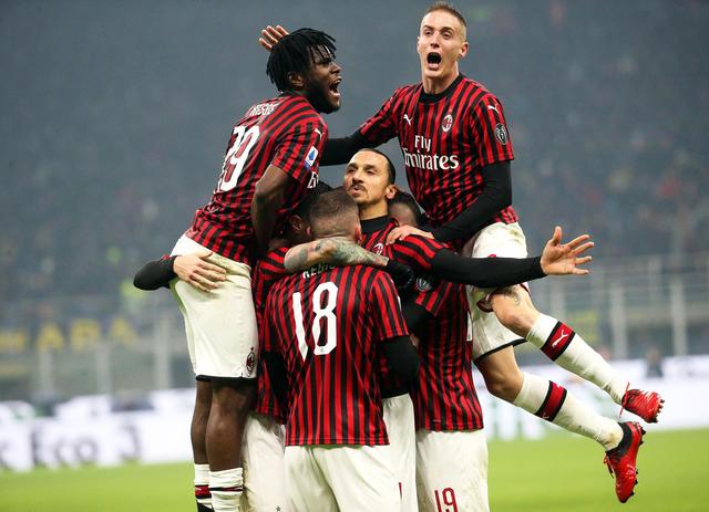 刘梦妍超女子200米蝶泳S15级世界纪录