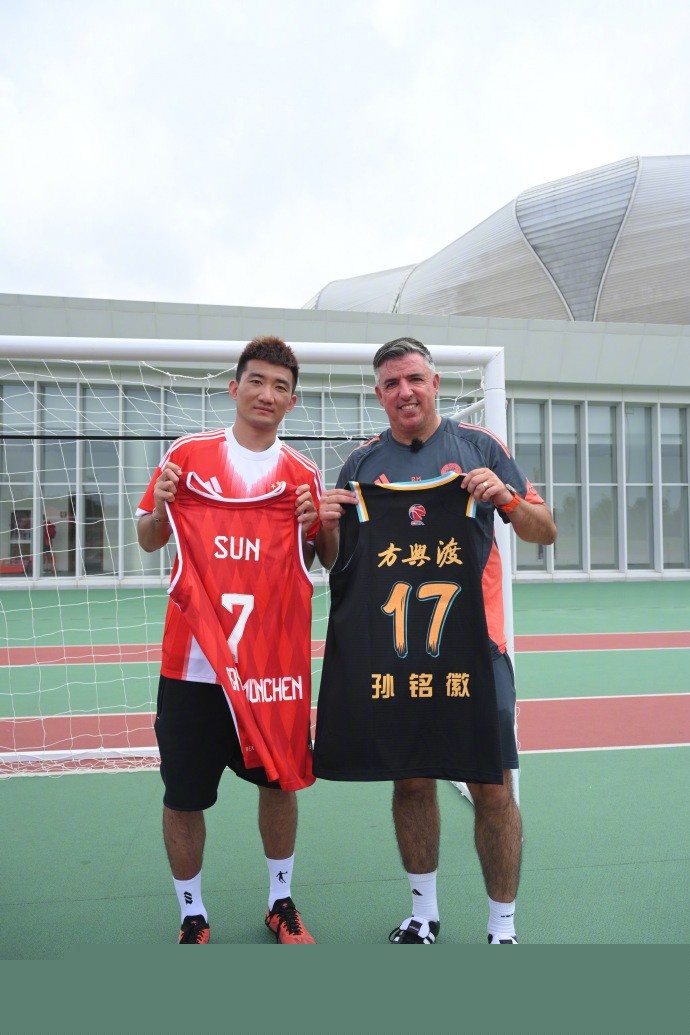 Falcons 在击败 The MongolZ 后晋级 PGL 布加勒斯特 2025 季后赛；