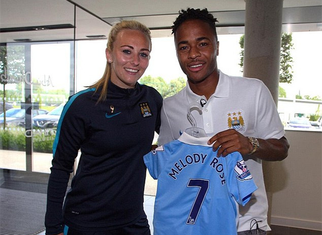 切尔西客战卡拉巴赫：若昂-佩德罗、乔治、吉滕斯首发